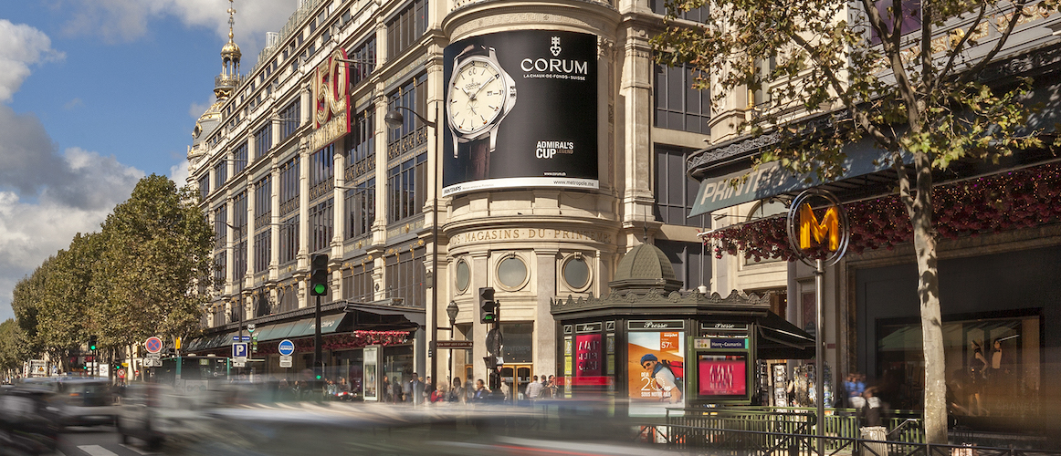 Corum sur une toile du Printemps Haussmann